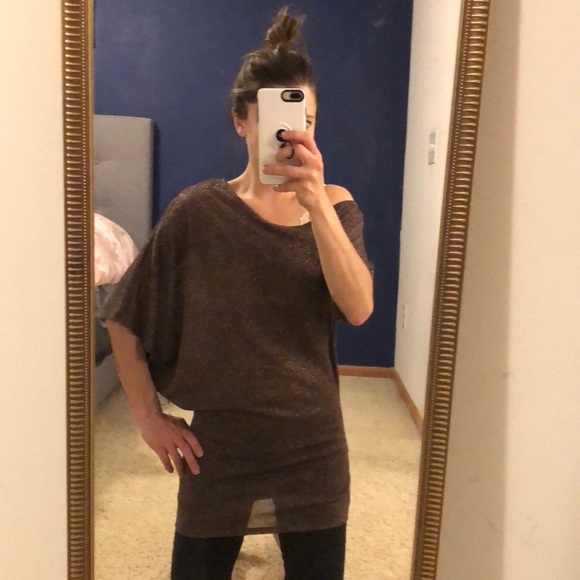 Sparkly top - Picture 3 of 5